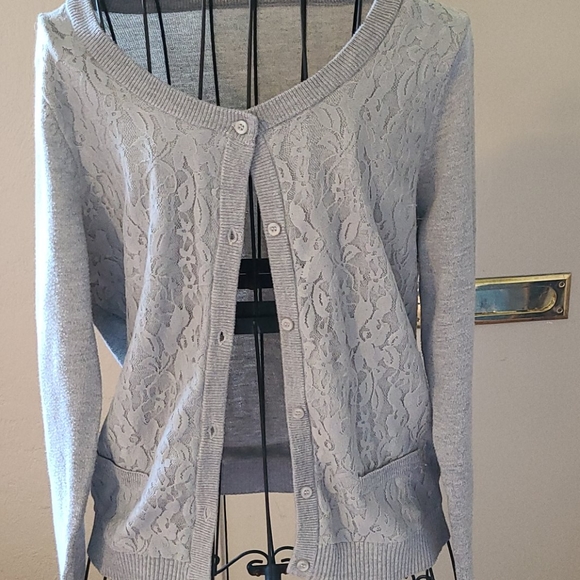 Cardigan - Picture 1 of 2